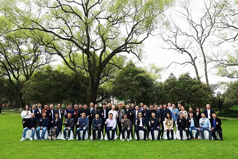 1617329579080018493.jpg 1617329579080018493.jpg